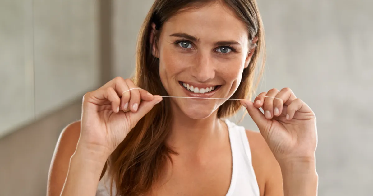 Clareamento dental e higiene bucal: por que tratar os dois como uma única rotina